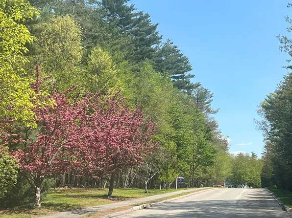 49-49-1B Sandy Way, Sterling, MA 01564