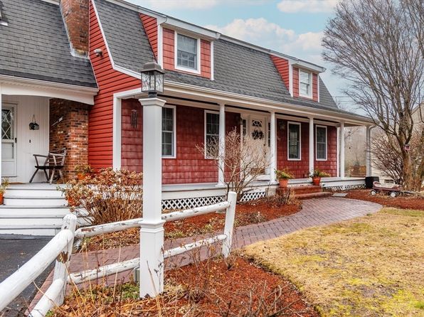 262 Homestead Ave, Rehoboth, MA 02769