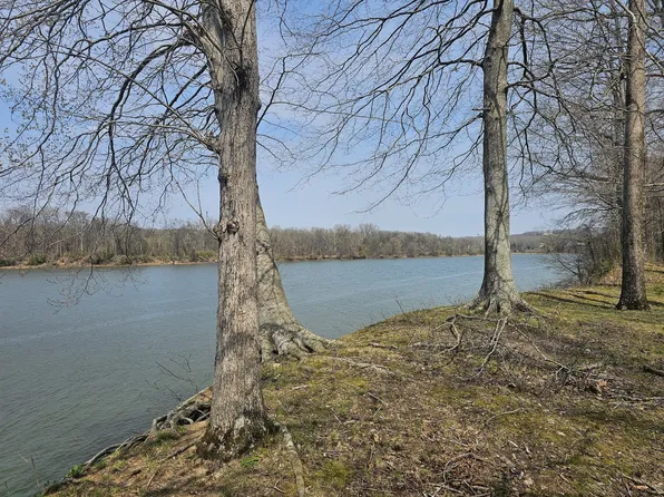 2615 Col James Hardin Dr Lot 18/19, Clifton, TN 38425