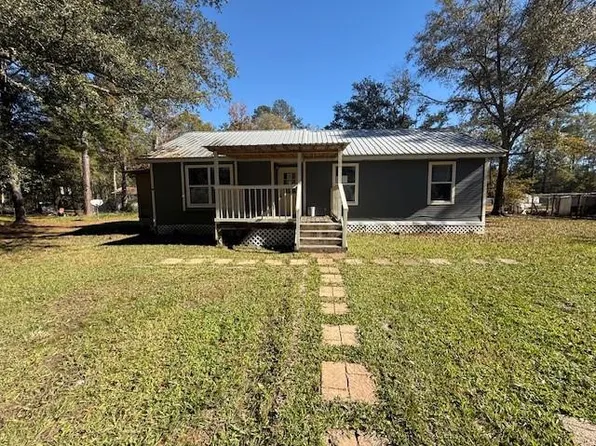 36766 Longleaf Dr, Independence, LA 70443