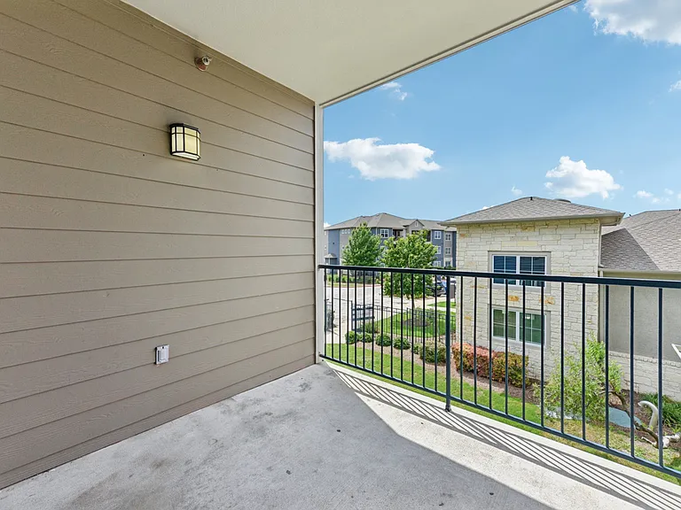 The Heights on Parmer — Photo 7
