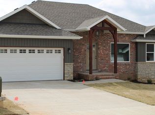 1506 W Ragweed Ct, Ozark, MO 65721