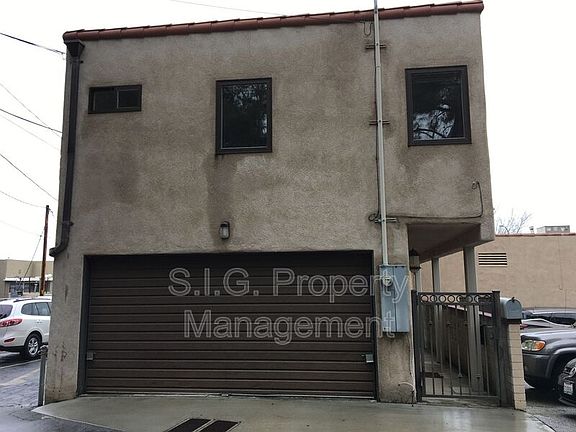 4th image of 1125 1/2 Foothill Blvd