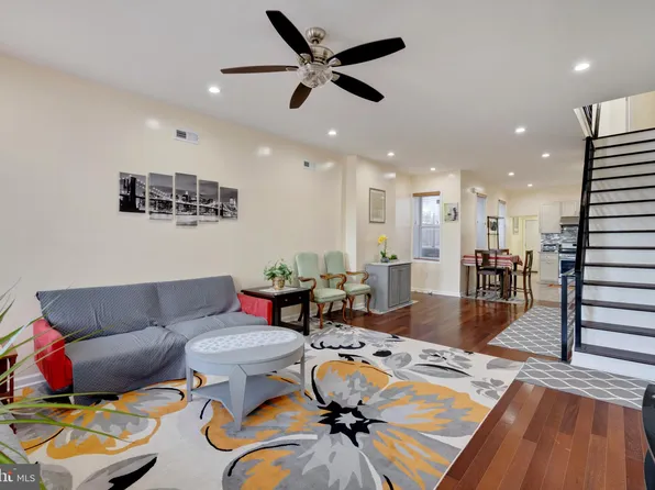 1238 S 31st St, Philadelphia, PA 19146