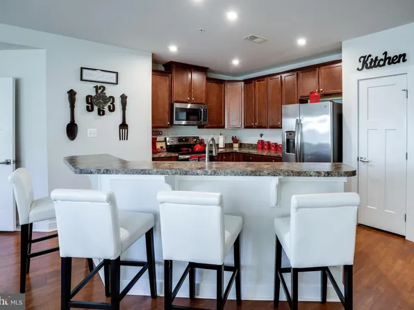 6480 Calverton Dr Unit 201, Frederick, MD 21703