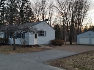 136 Colchester Rd, Essex Junction, VT 05452