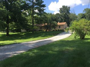 1548 W Curry Rd, Greenwood, IN 46143