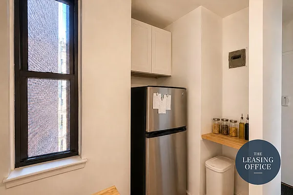 Kitchen, photo 2
