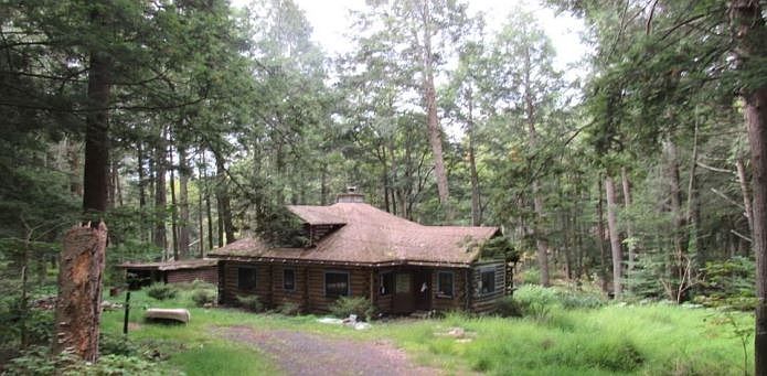 1st image of 128 Creek Cabin Ln