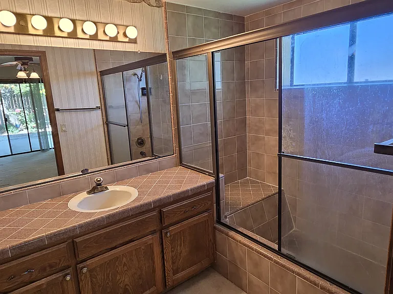 6972 Brandy Cir — Photo 11