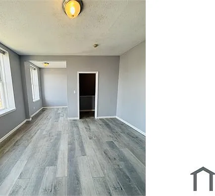 5345 Wells Ave #2F — Photo 4