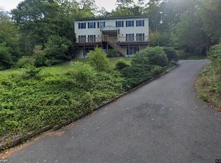 32 Warren Wright Rd #1, Belchertown, MA 01007