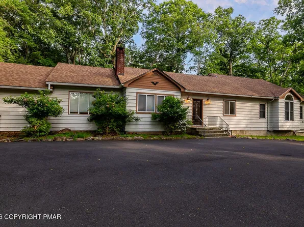 755 White Oak Rd, Cresco, PA 18326