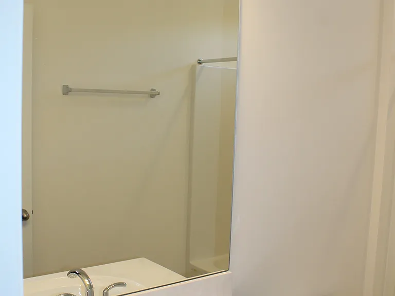5711 Cloverwood Dr — Photo 16