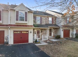 457 Berkshire Dr, Souderton, PA 18964