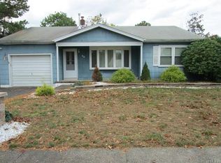 58 Westport Dr, Toms River, NJ 08757
