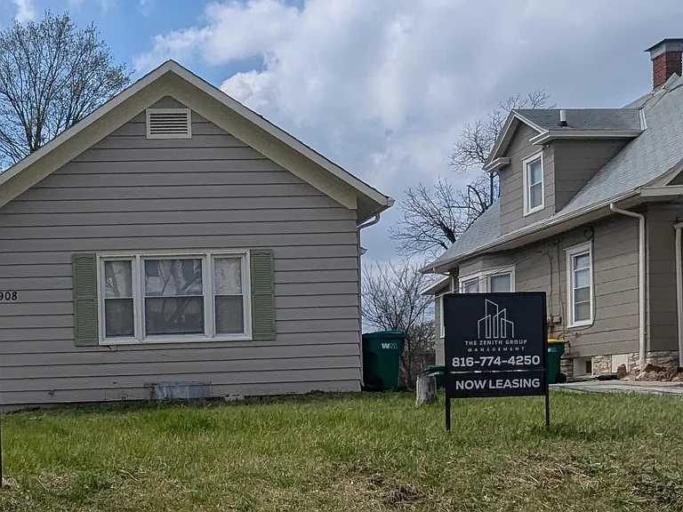 4104 & 4103 Adams St — Photo 11