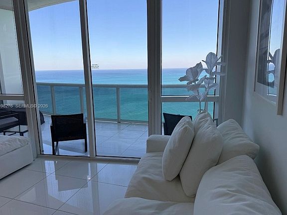 5th image of 15901 Collins Ave APT 3907