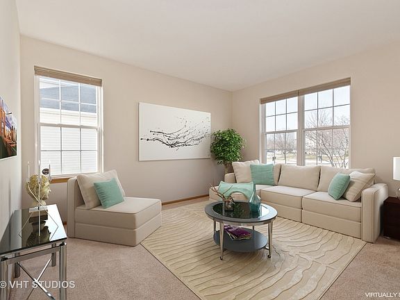 3rd image of 410 Kensington Dr