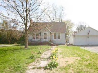 2212 Caseyville Ave, Swansea, IL