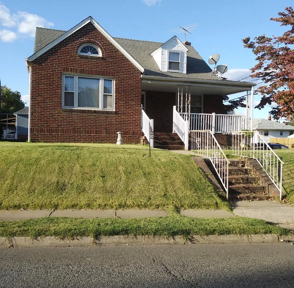 4 bed, 2.5 bath, 1087 sqft, $3,000 — Photo 1