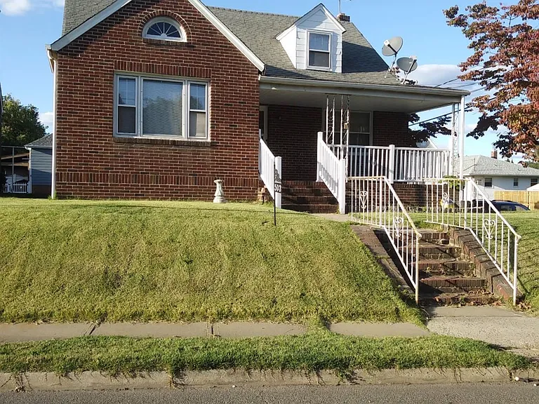 503 Main St — Photo 1