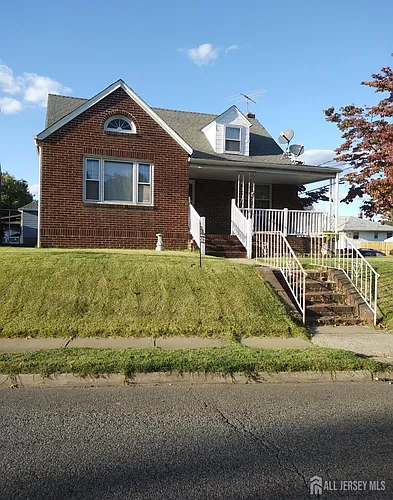 503 Main St Photo 1