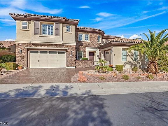 3rd image of 2749 Josephine Dr