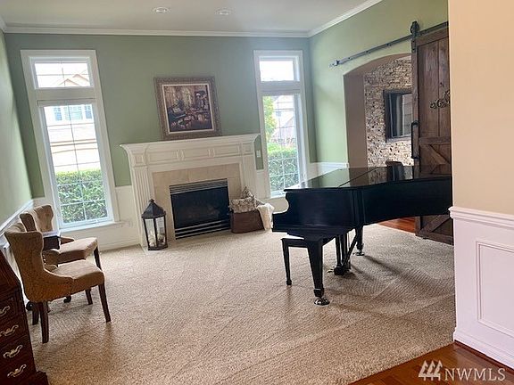 4th image of 27239 SE 12th Pl