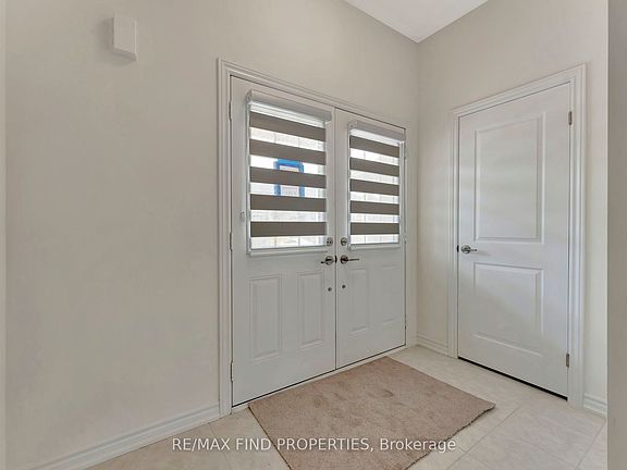 5th image of 21 Dennis Ave