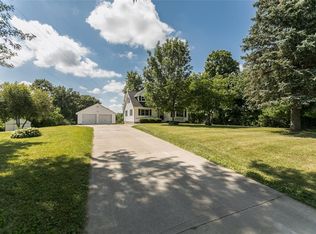 798 Jappa Rd, Ely, IA 52227