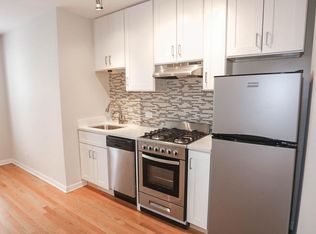 2520 W Leland Ave APT A06, Chicago, IL 60625