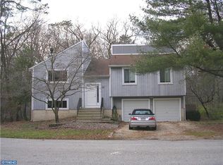 13 Halifax Ct, Marlton, NJ 08053
