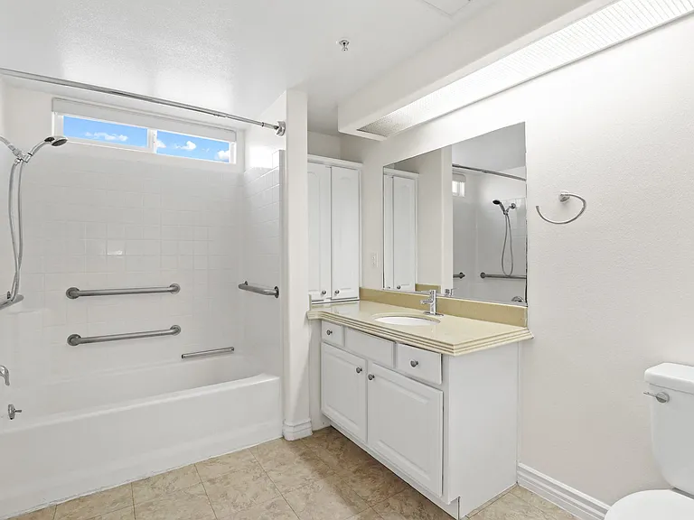 Large Bathroom with Full-Size Bathtub