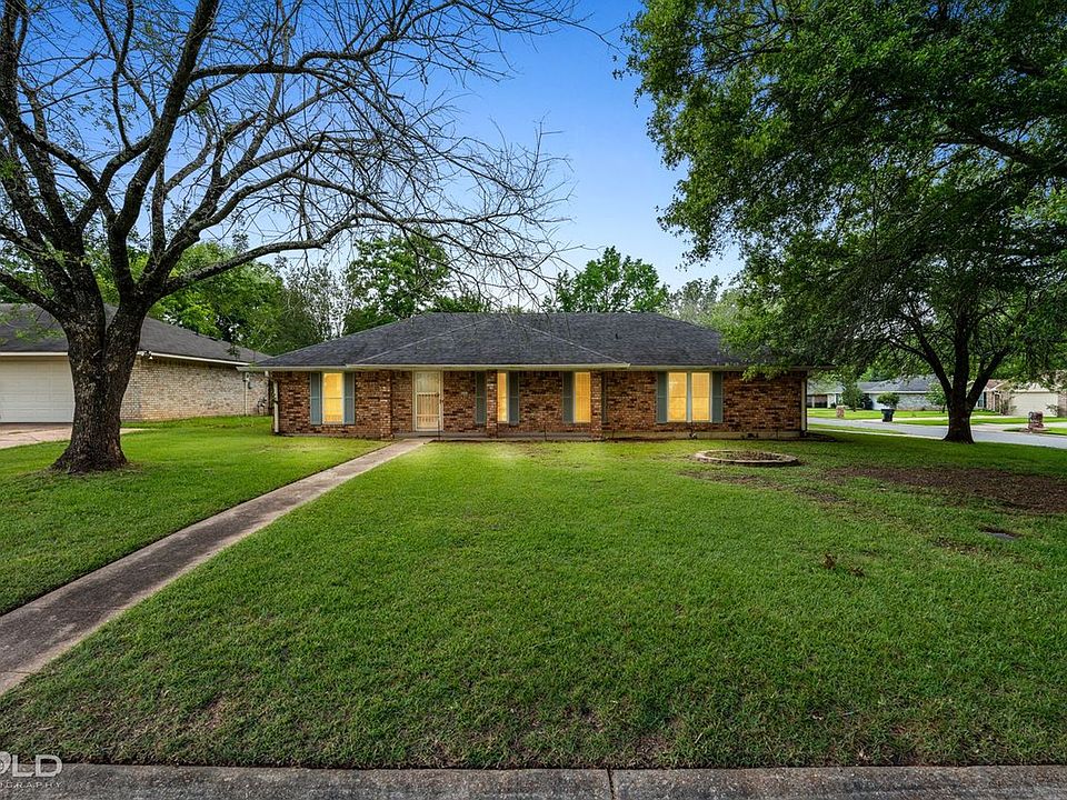 1st image of 9202 Highcrest Dr