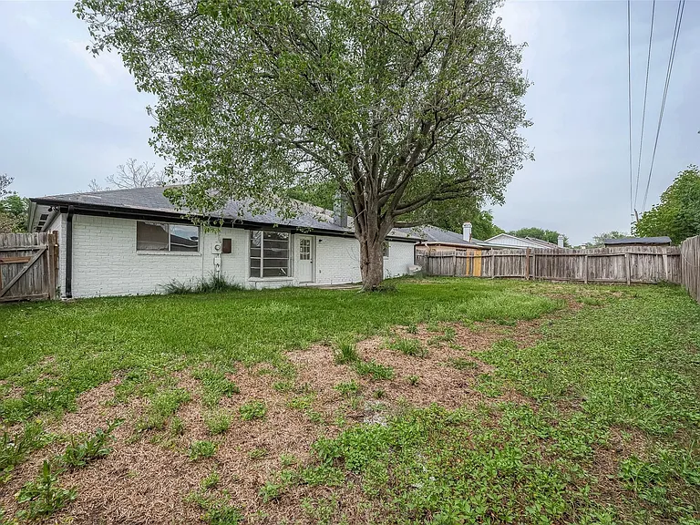 6919 Maczali Dr — Photo 18