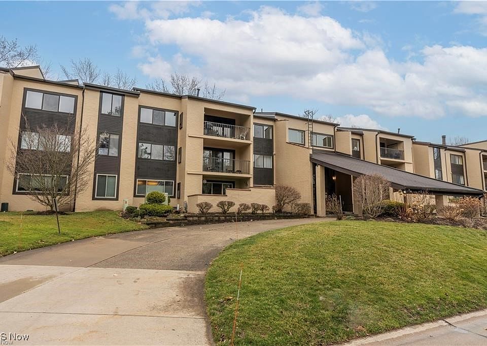 1st image of 1006 Bunker Dr APT 201