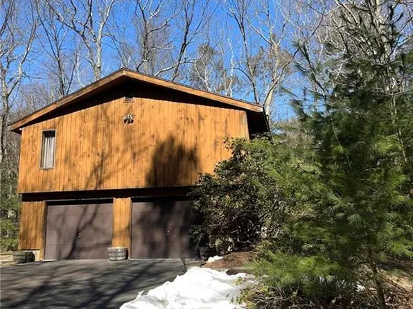 40 Hanson Road, Canton, CT 06019