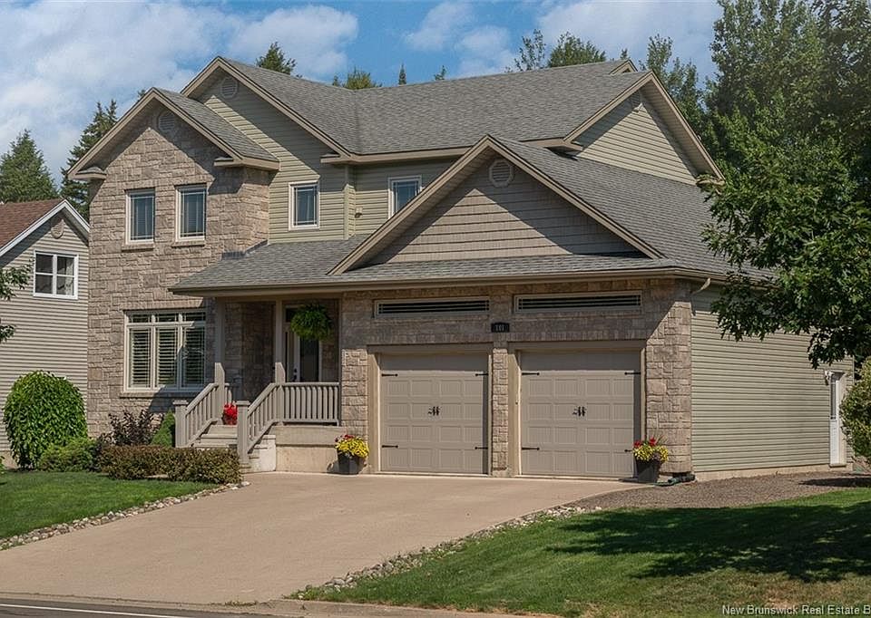 1st image of 101 Summerhill Row