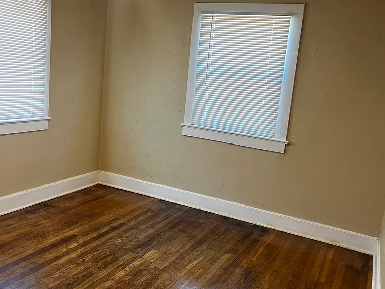 4101 Trowbridge Dr — Photo 8