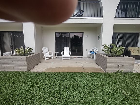 3rd image of 21 Dondanville Rd