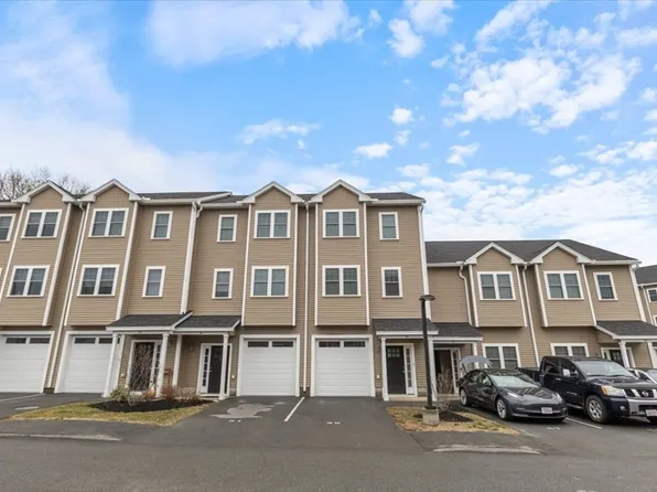 7 Gorham St #59, Chelmsford, MA 01824