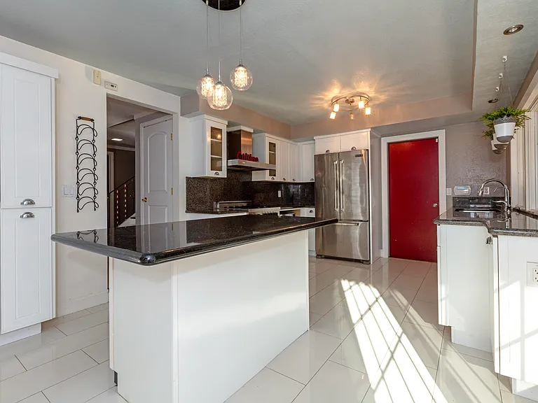 15191 Touraine Way — Photo 3