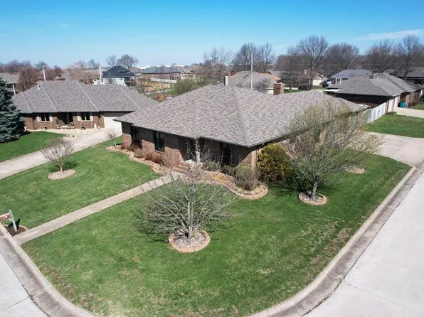 3461 W Broadmoor Court, Springfield, MO 65807
