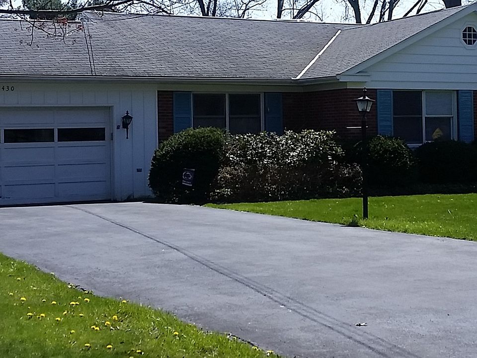 1st image of 1430 E Park Hills Ave