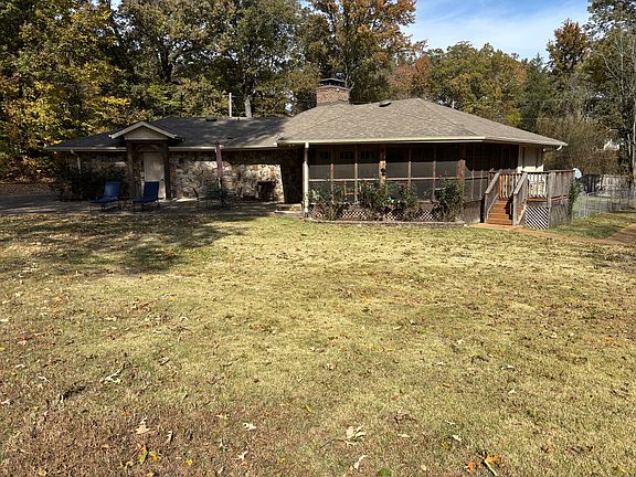 4th image of 3756 Old Brownsville Rd