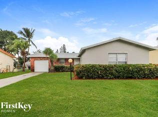 9749 Sandalfoot Blvd, Boca Raton, FL 33428