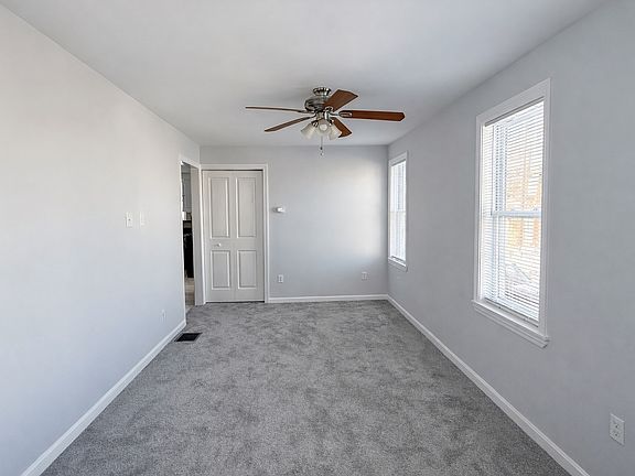 5th image of 20 Hanson St Unit 1