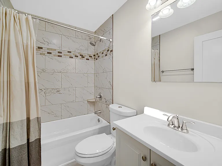 2616 Chelsey St — Photo 21