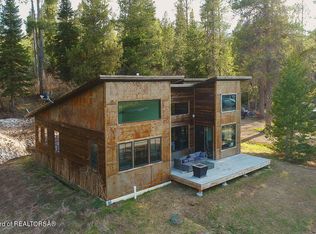 193 Caribou Forest Dr, Alpine, WY 83128